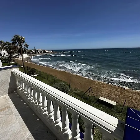 Beachfront With Pleasant Views Of The Sea And The Historic Lighthouse. *