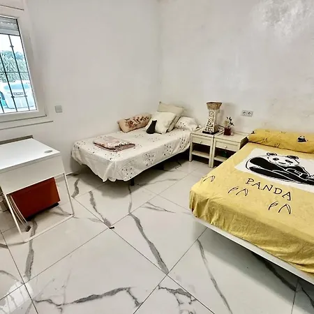Beachfront With Pleasant Views Of The Sea And The Historic Lighthouse.